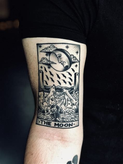 Moon Tarot Card done by Josh Todaro @ The Grand Illusion - Melbourne, Australia : r/tattoos