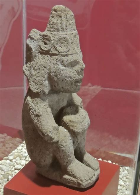 Jim & Carole's Mexico Adventure: Calixtlahuaca Part 3: Artifacts of a ...