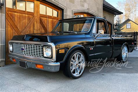 1972 CHEVROLET C10 CUSTOM PICKUP