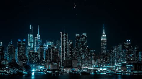 New York City Wallpaper 4K, Half moon, Cityscape, Night