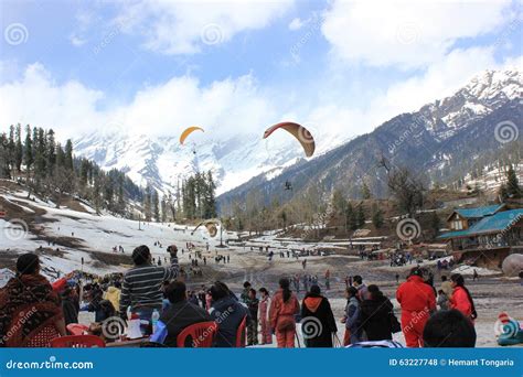 Paragliding At Solang Valley, Manali Himachal Pradesh, (India) Editorial Image | CartoonDealer ...