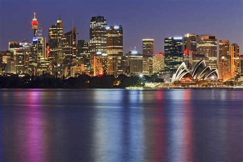 The World's 20 Best Skylines, Ranked | HuffPost Life