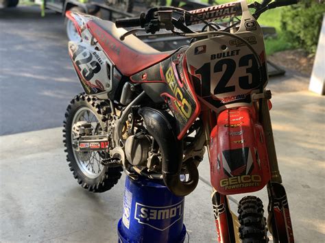 I just got my first name brand dirt bike (Honda CR85R) : r/Motocross