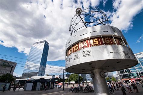 Alexanderplatz, Berlin Attractions, Germany - GoVisity.com