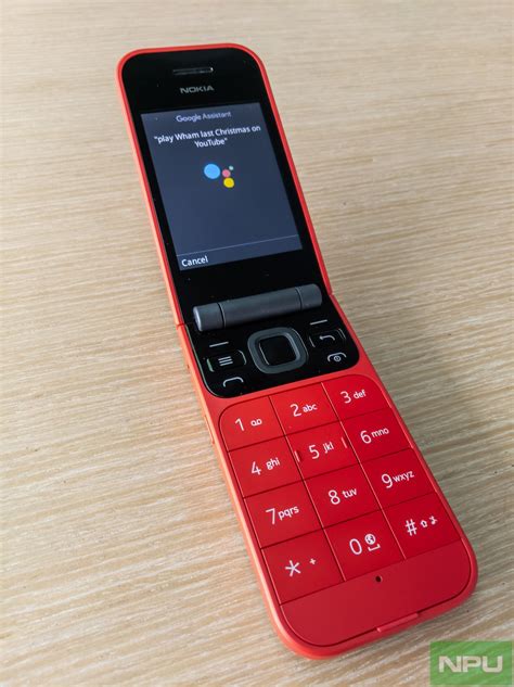 Nokia 2720 Flip in Red color launched, available in Germany ...