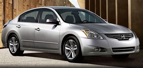 2010 Nissan Altima - Overview - CarGurus