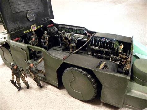 Alien Apc - This M577 APC Is Ready To Blast Aliens - EverydayBricks - Cabrera Jusbut