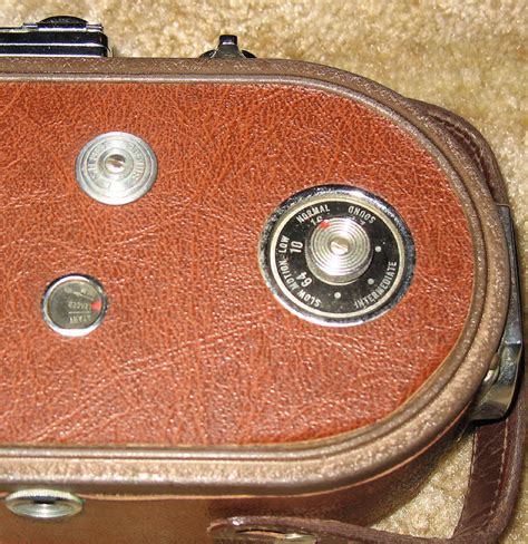 8mm & 16mm MOVIE CAMERAS & STEREO VIEWERS