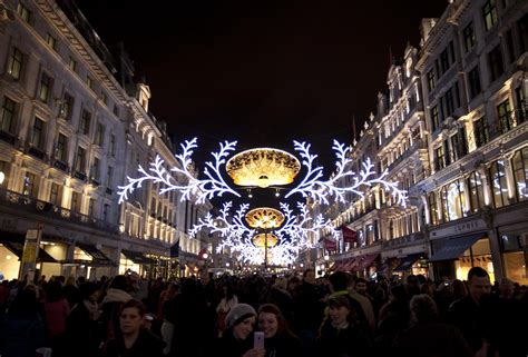 Regent's Street Christmas Lights Turned On - Londontopia