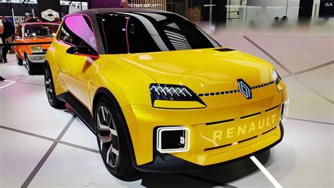 New Renault 5 electric car confirmed for production in 2024 | Auto Express