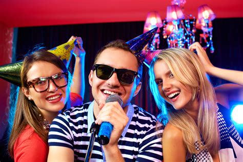 15 Best Karaoke Songs for People Who Can’t Sing - Insider Monkey