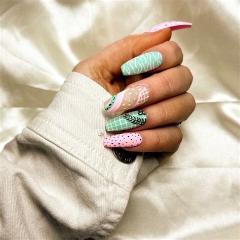 35+ Cool Mint Green Nails That Are Refreshing | Le Chic Street