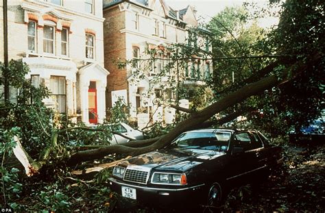 Great Storm of 1987 claimed 18 lives, flattened 15m trees and caused £1.5bn damage | Daily Mail ...