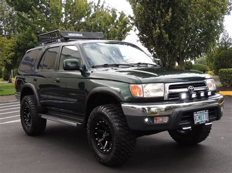 1999 Toyota 4Runner SR5 / 4X4 / 3.4L 6Cyl / LIFTED LIFTED