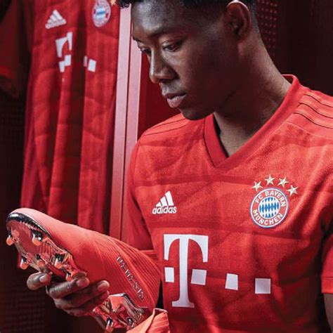 Bayern Munich 2020-21 Kit - DLS2019 Kits - Kuchalana