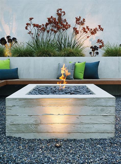 24 Best Outdoor Fire Pit Ideas to DIY or Buy - A Piece Of Rainbow