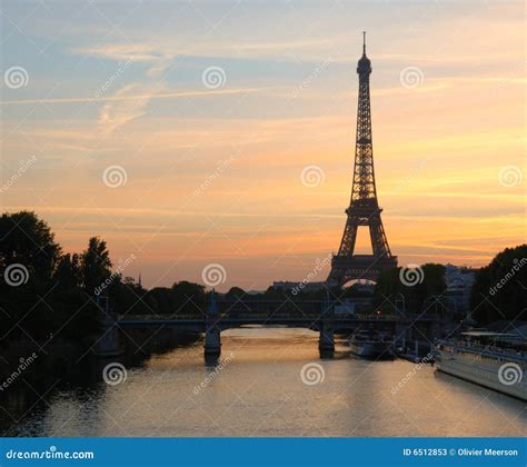 Eiffel Tower Sunrise, Paris Stock Image - Image of tourism, boat: 6512853