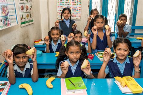 Thrive Bangladesh:Feed a school in the Dhaka slums - GlobalGiving