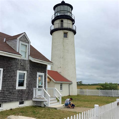 5 Classic Cape Cod Lighthouses (Embrace the Seduction) - The Platinum ...