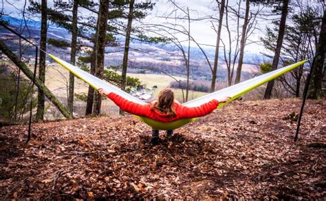 Hammock Camping in Winter - Beyond The Tent