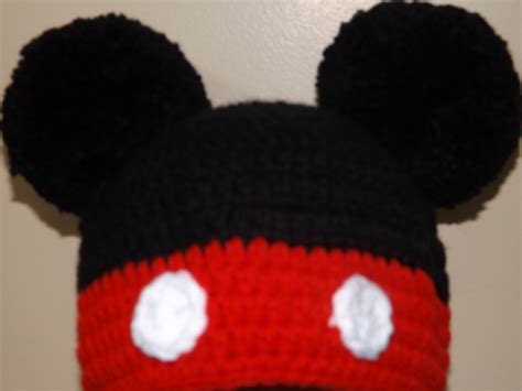 Crochet Mikey Mouse Hat