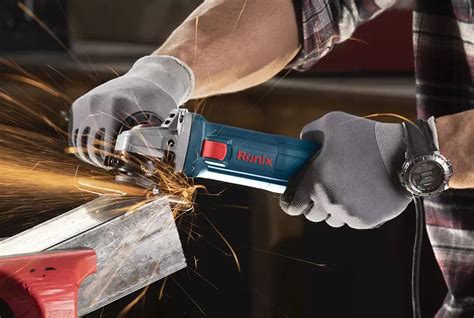 5 Angle Grinder Uses + 11 Safety Tips You Should Know!