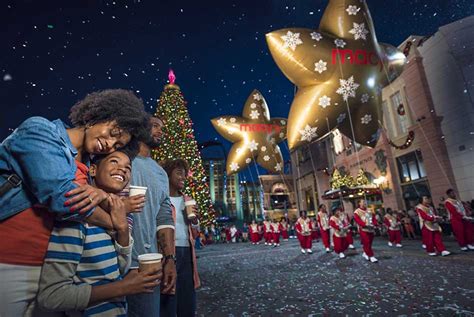 Universal Orlando Announces the Return of Holiday Parade Featuring Macy’s, Grinchmas