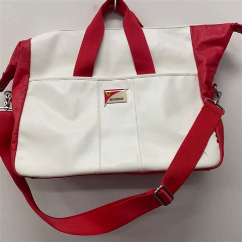 Puma Mens Red / White duffel bag(s)