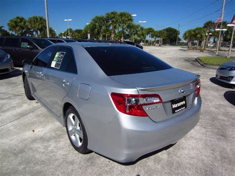 2012-Toyota-Camry-SE-Test-Drive-Review-013