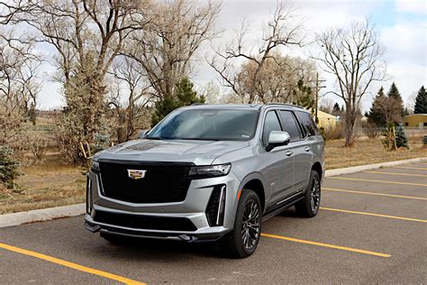 Review: 2023 Cadillac Escalade V – Ridiculously American