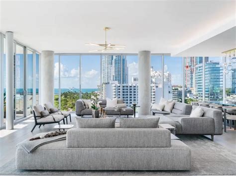 penthouse miami - Google Search | Miami condo decor, Miami beach penthouse, Miami beach apartment