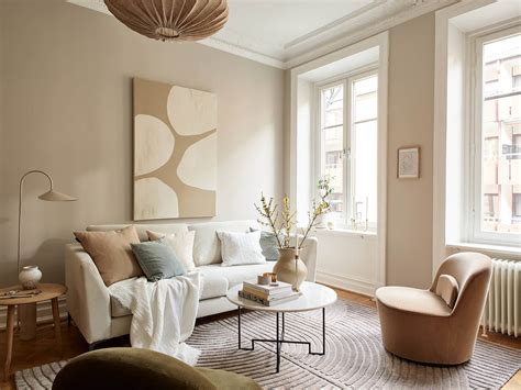 Beige Living Room With White Trim | Baci Living Room