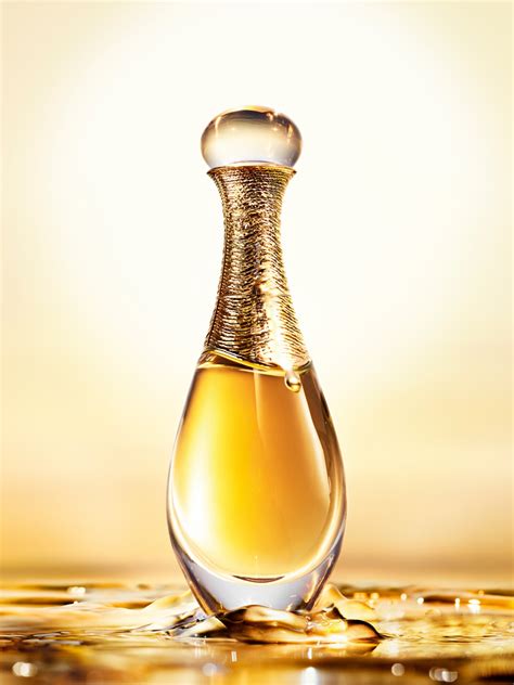 Dior J'adore L'Or Essence de Parfum Reviews, Price, Coupons - PerfumeDiary