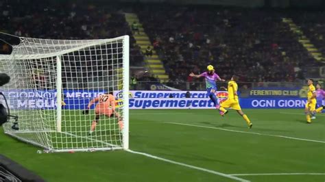 Watch: Giroud heads Milan into the lead against Frosinone