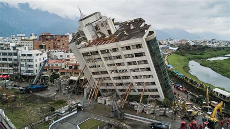 Earthquake Building Damage