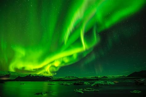 The Ultimate Guide to Seeing the Northern Lights in Iceland