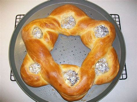 Star of David Shaped Challah Bread | Challah bread, Challah, Food