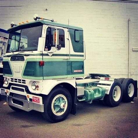 GMC Crackerbox - Other Truck Makes - BigMackTrucks.com