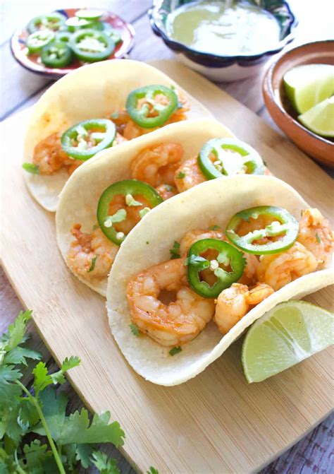 Tacos de Camaron (Shrimp Tacos) - Mamá Maggie's Kitchen