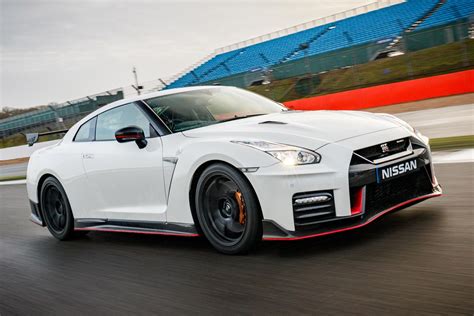 Ultra-exclusive Nissan GT-R NISMO brings more fire to the supercar's range, but is only for the ...