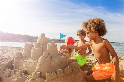 5 Beach Activities for the Whole Family • Holden Beach Vacations