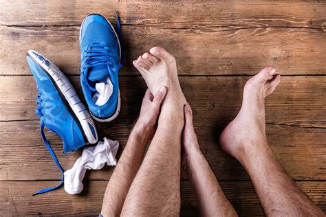 First Aid Tips for a Sprained Ankle | Reader's Digest