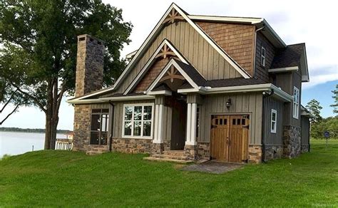 Awesome Cottage Exterior Colors Schemes Ideas008 | Rustic house plans, Cottage exterior ...