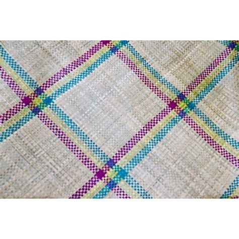 PLAIN & COLORED Family Size Native Banig ( Weaven Mat) | Shopee Philippines