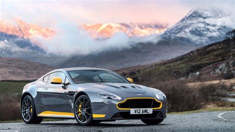 🔥 [40+] Aston Martin V8 Vantage Wallpapers | WallpaperSafari