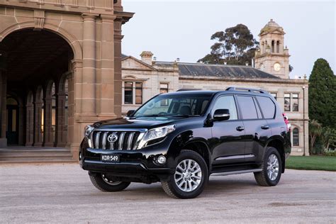 2016 Toyota LandCruiser Prado pricing and specifications - Photos (1 of 28)