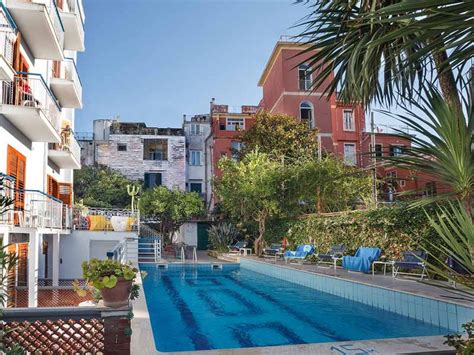 Hotel Club Sorrento - 4 stars hotel in Sorrento - 4 stars hotel with swimming pool and ...