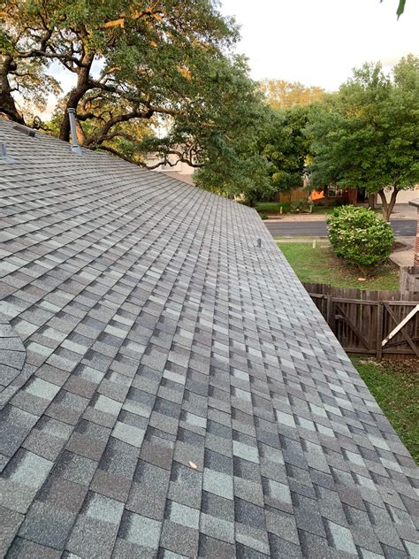 How To Pick A Shingle Color For Your Roof - Acura Roofing Inc.