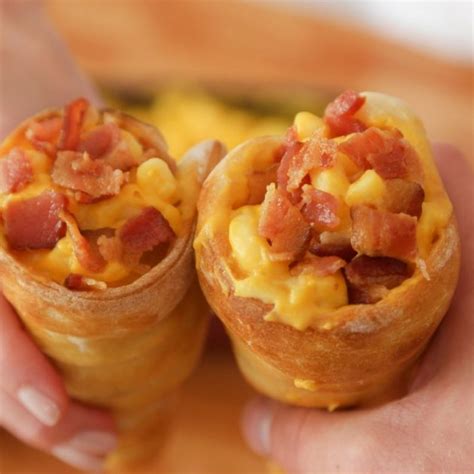 Pizza Cones {Disney-style with Mac and Cheese} - TipBuzz