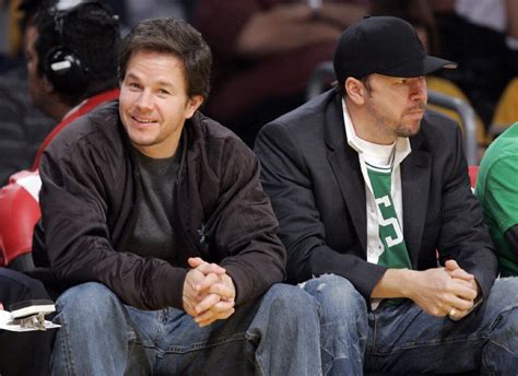 Donnie Wahlberg almost cried talking about his brother, Mark Wahlberg - Chicago Tribune